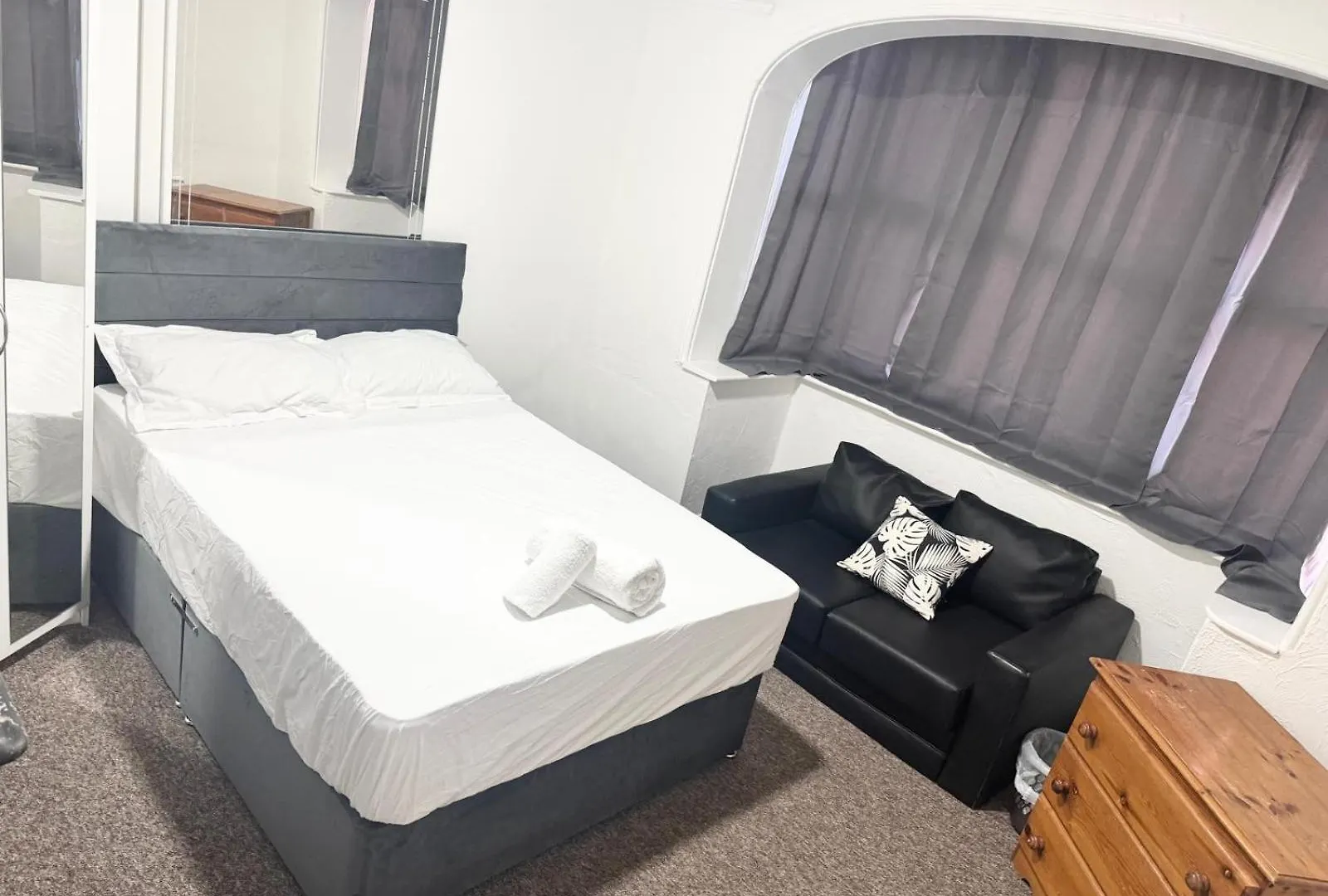 Guest house Serene Suite Rooms 1 - 5 Southampton